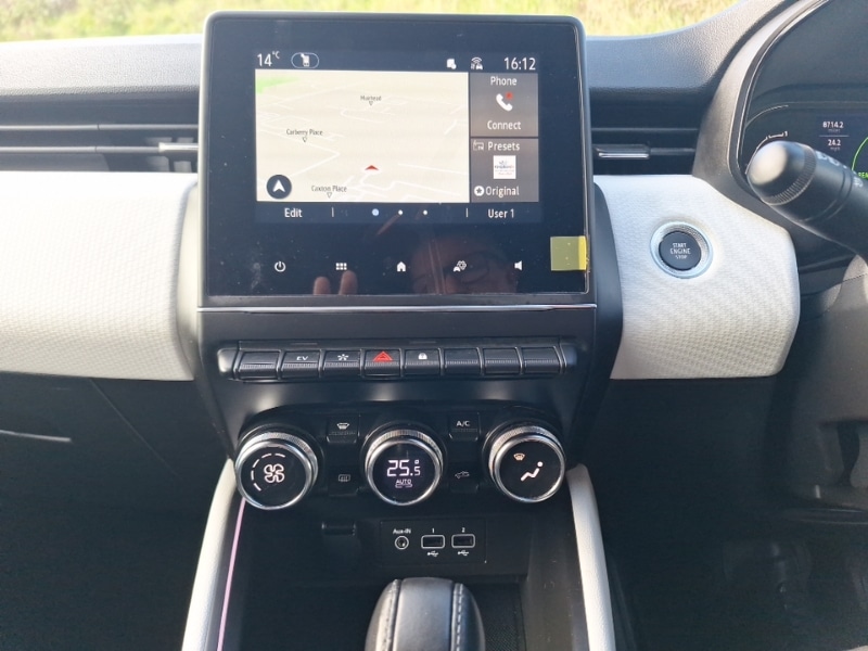 Used Renault Clio 2023 for sale - 76384006: Photo 10