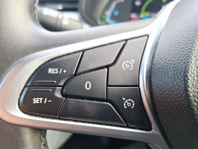 Used Renault Clio 2023 for sale - 76384006: Photo 17