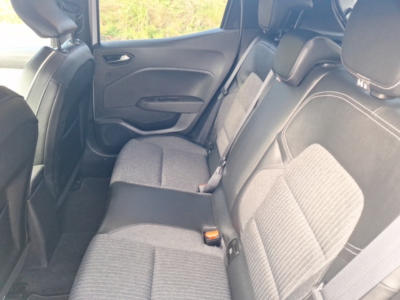 Used Renault Clio 2023 for sale - 76384006: Photo 6