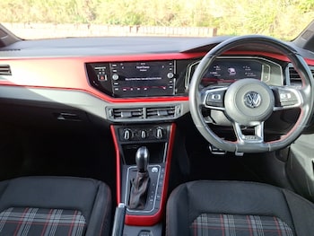 Used Volkswagen Polo 2019 for sale - 76737270: Photo