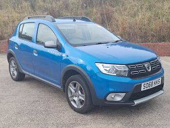 Used Dacia Sandero Stepway 2019 for sale - 79694458: Photo