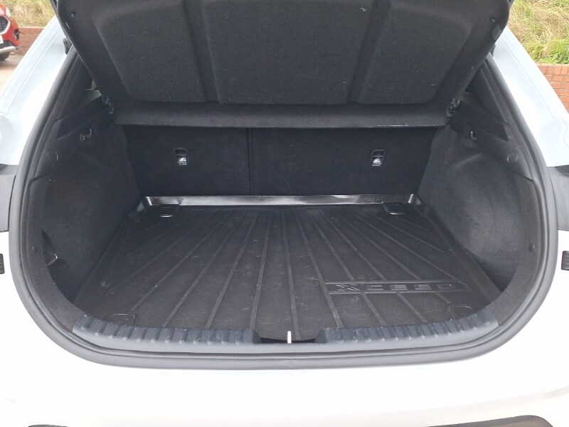 Used Kia XCeed 2020 for sale - 76258486: Photo 8