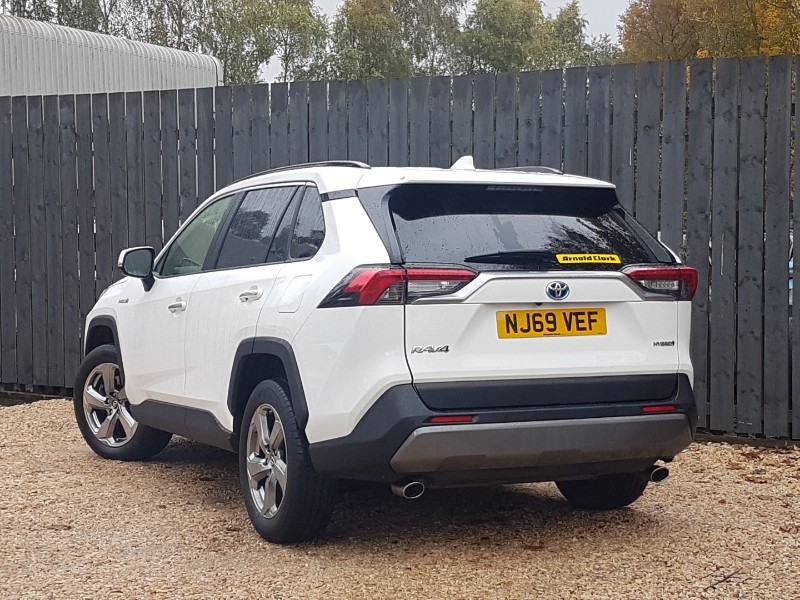 Used Toyota RAV4 2019 for sale - 76879975: Photo 3