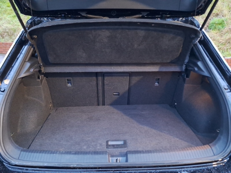 Used Volkswagen T-Roc 2023 for sale - 76721660: Photo 8