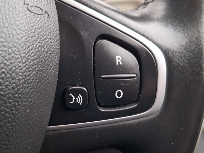 Used Renault Captur 2019 for sale - 76548642: Photo 17