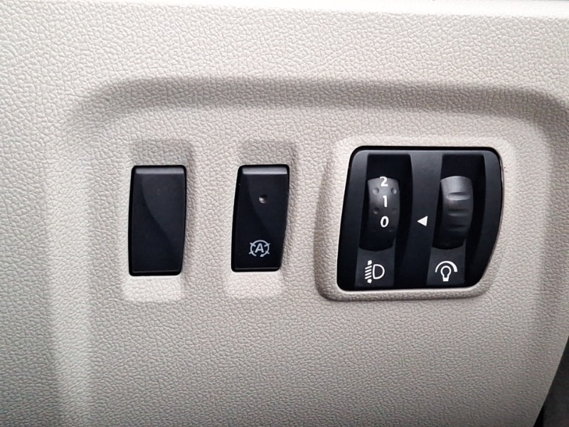 Used Renault Captur 2019 for sale - 76548642: Photo 18