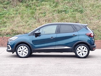 Used Renault Captur 2019 for sale - 76548642: Photo