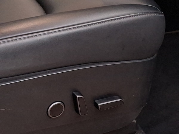 Used Tesla Model Y 2022 for sale - 76233604: Photo 13