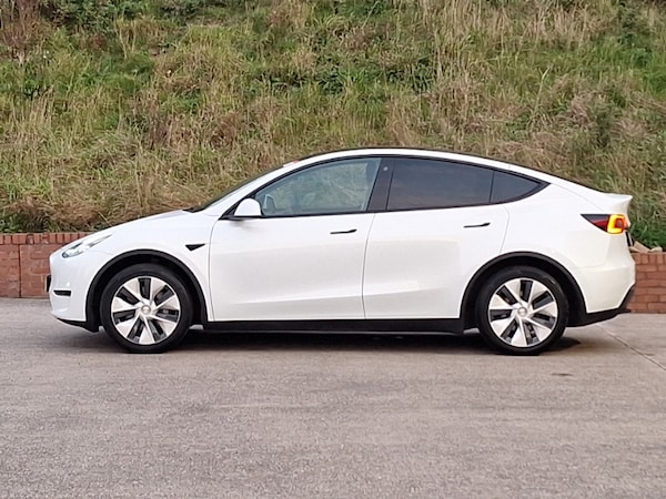 Used Tesla Model Y 2022 for sale - 76233604: Photo 4