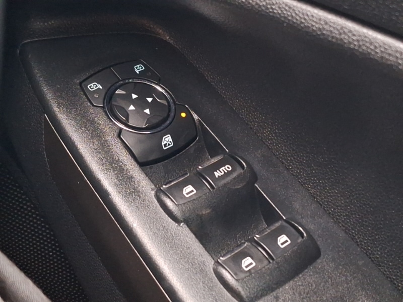 Used Ford Ecosport 2018 for sale - 76393115: Photo 19