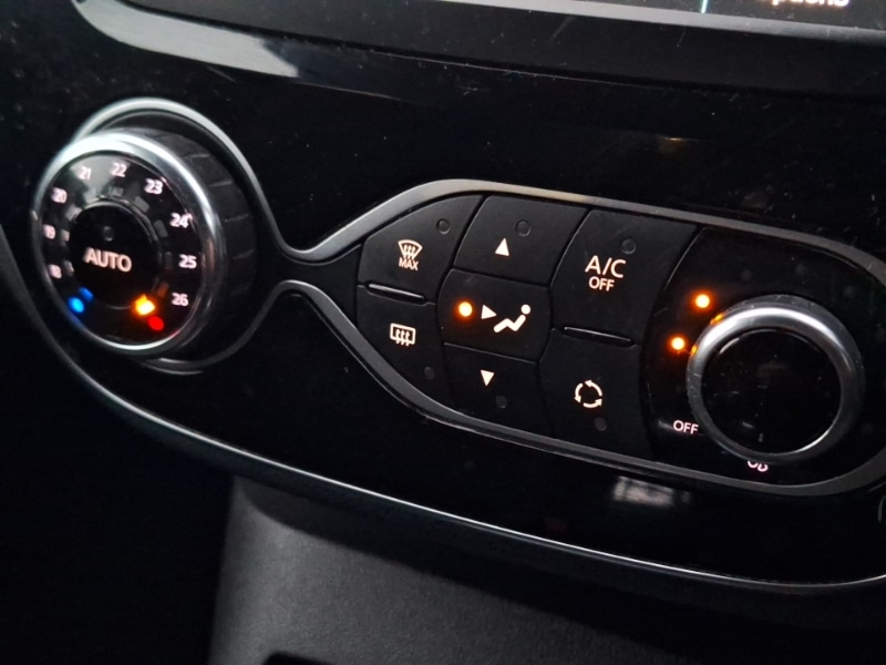 Used Renault Captur 2018 for sale - 77039424: Photo 11