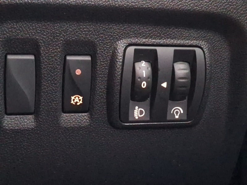 Used Renault Captur 2018 for sale - 77039424: Photo 18