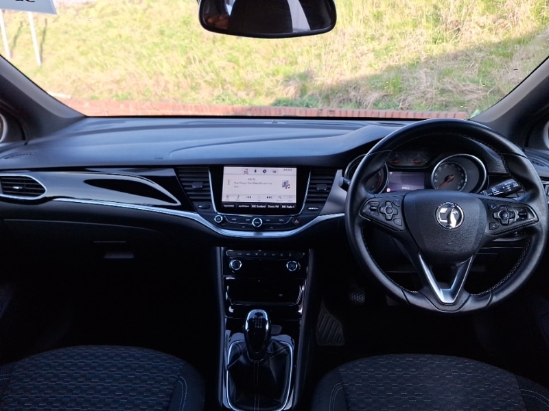 Used Vauxhall Astra 2016 for sale - 78163904: Photo 2