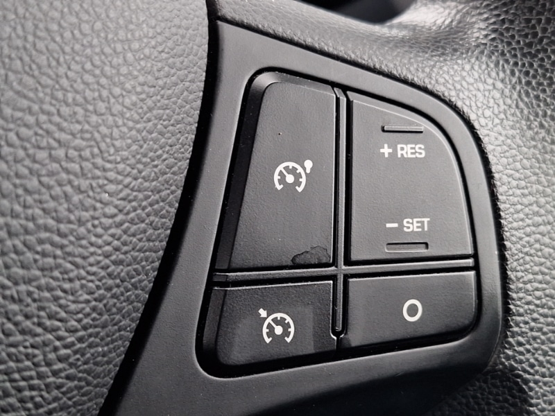 Used Hyundai i10 2015 for sale - 76365391: Photo 18