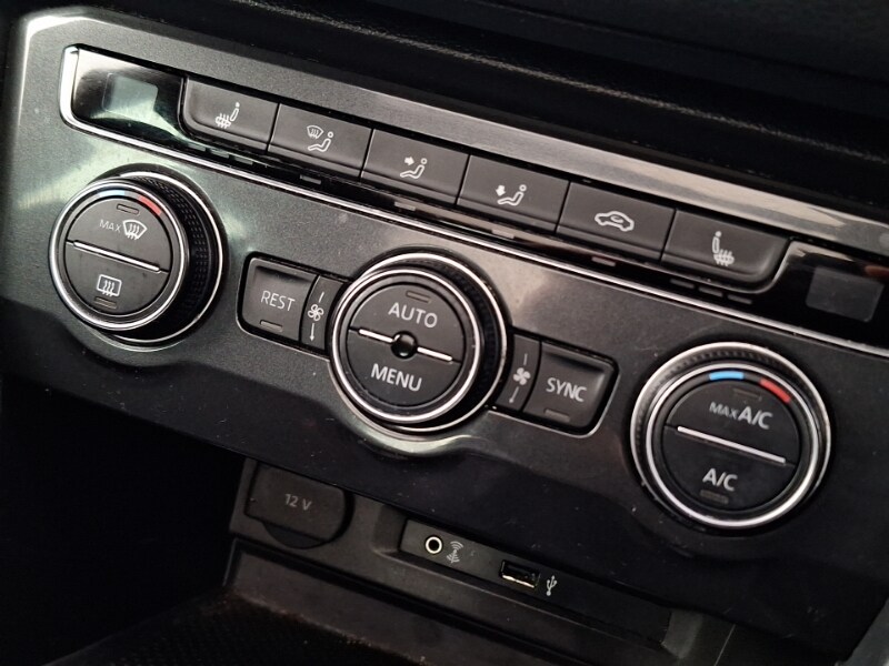 Used Volkswagen Tiguan 2016 for sale - 77761095: Photo 11