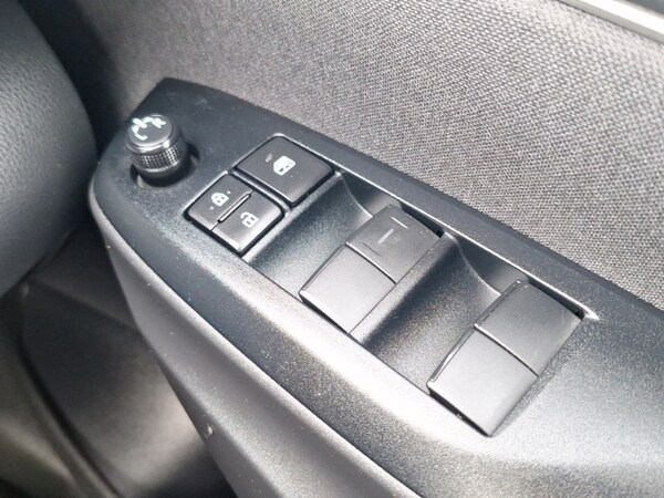 Used Mazda Mazda2 HYBRID 2022 for sale - 76150734: Photo 13