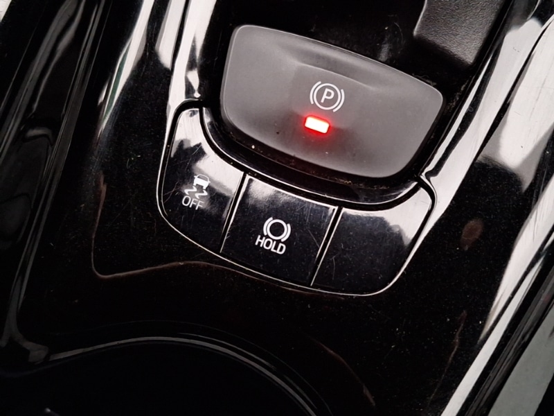 Used Toyota C-HR 2017 for sale - 77694779: Photo 10