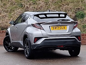 Used Toyota C-HR 2017 for sale - 77694779: Photo