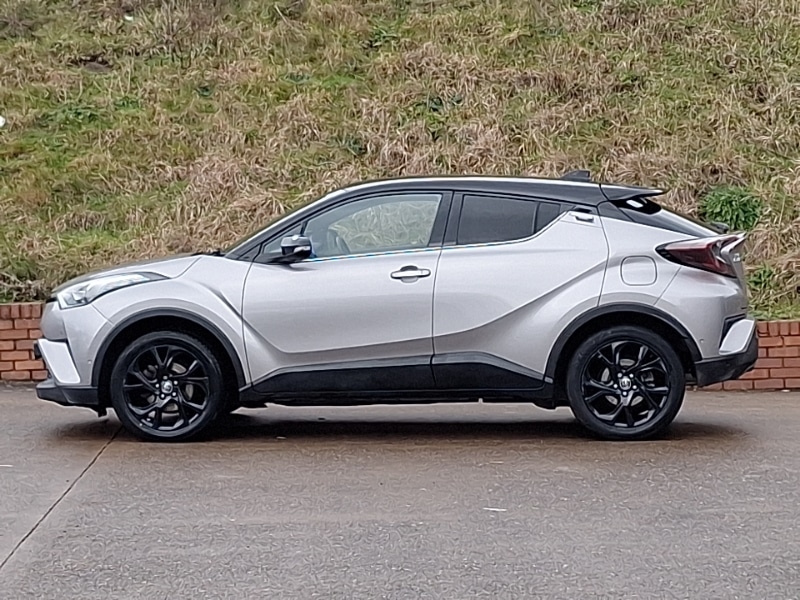 Used Toyota C-HR 2017 for sale - 77694779: Photo 4