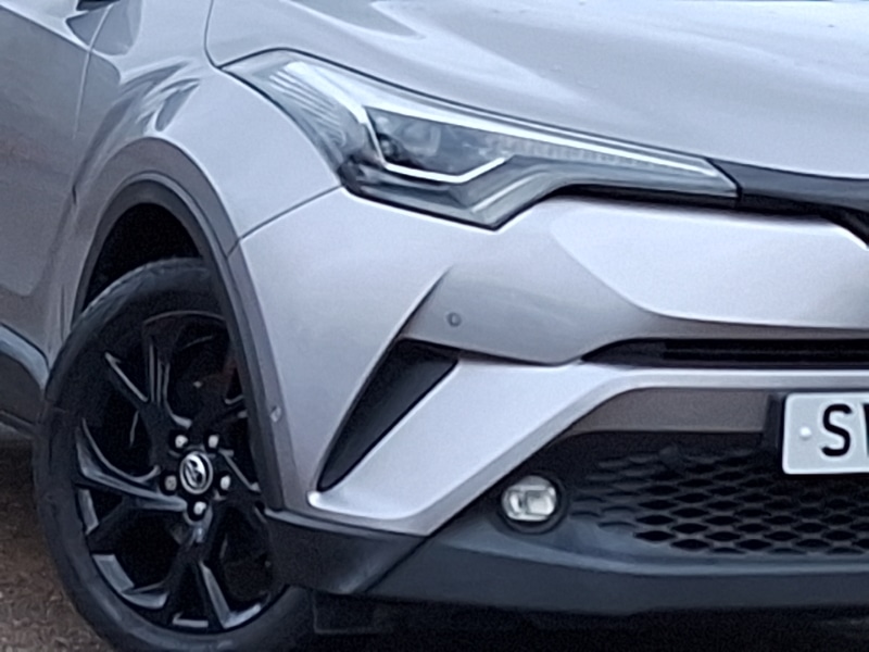 Used Toyota C-HR 2017 for sale - 77694779: Photo 9