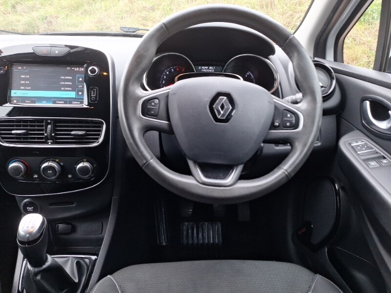 Used Renault Clio 2017 for sale - 76721619: Photo 7