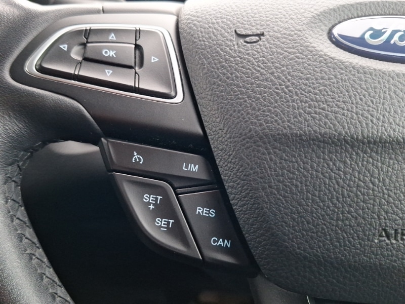 Used Ford Focus 2017 for sale - 77847325: Photo 16