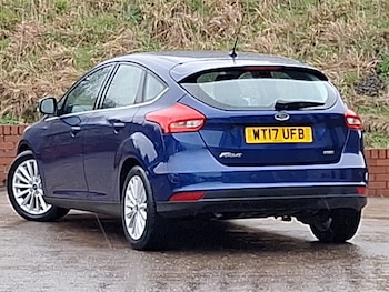 Used Ford Focus 2017 for sale - 77847325: Photo