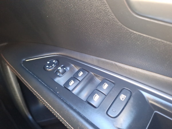Used Peugeot 3008 2017 for sale - 76078549: Photo 14