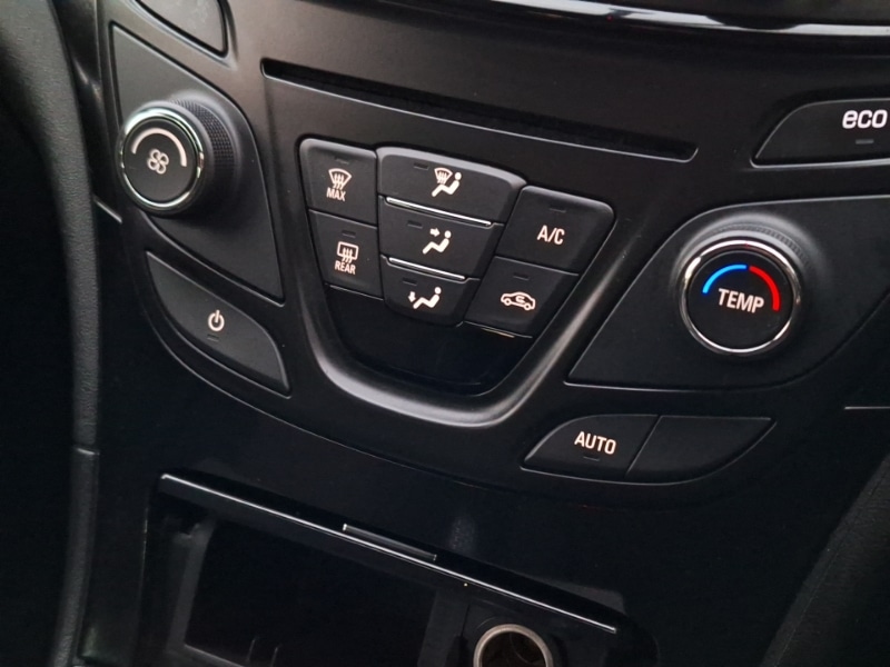 Used Vauxhall Insignia 2016 for sale - 77223508: Photo 11