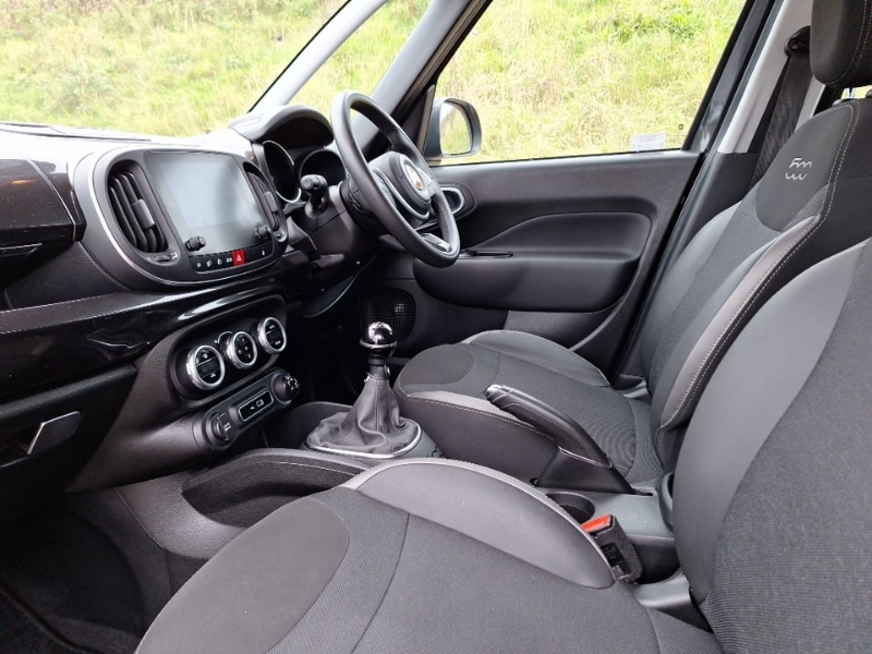 Used Fiat 500L 2018 for sale - 76369582: Photo 5