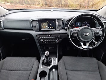 Used Kia Sportage 2018 for sale - 79242940: Photo