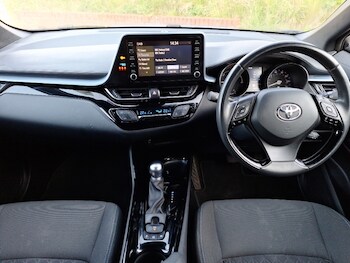 Used Toyota C-HR 2022 for sale - 78440085: Photo