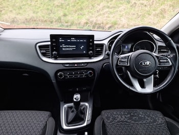 Used Kia Ceed 2019 for sale - 78046484: Photo