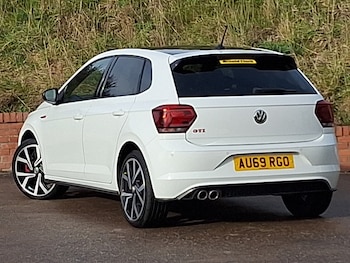 Used Volkswagen Polo 2019 for sale - 76465008: Photo