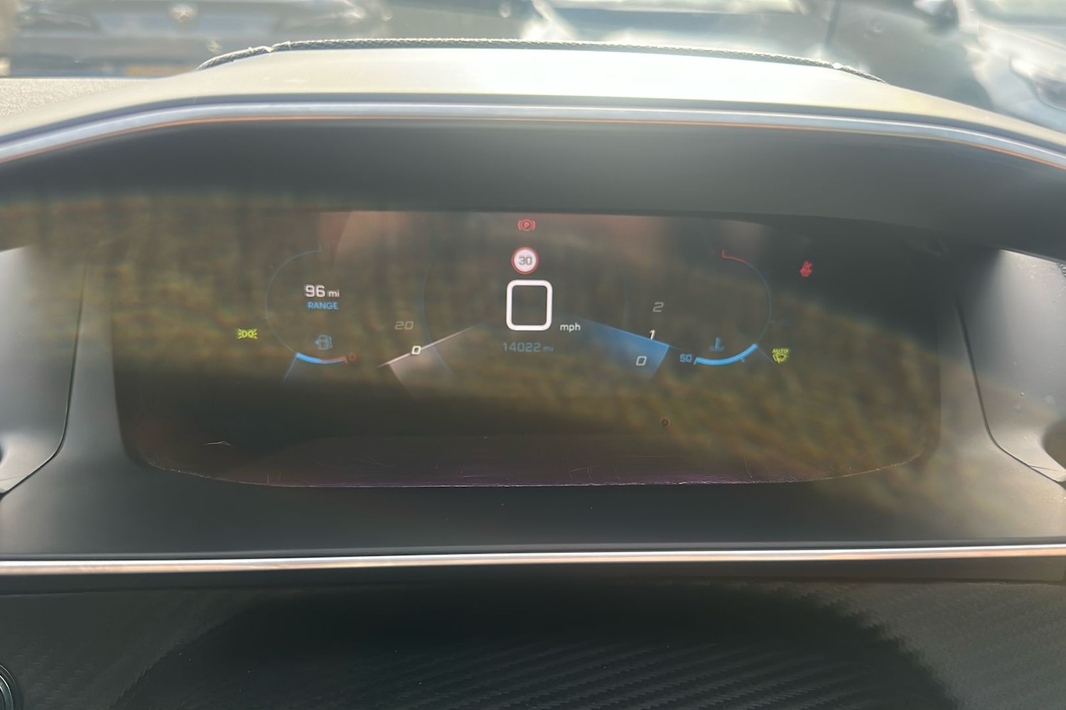Used Peugeot 2008 2023 for sale - 76077009: Photo 19