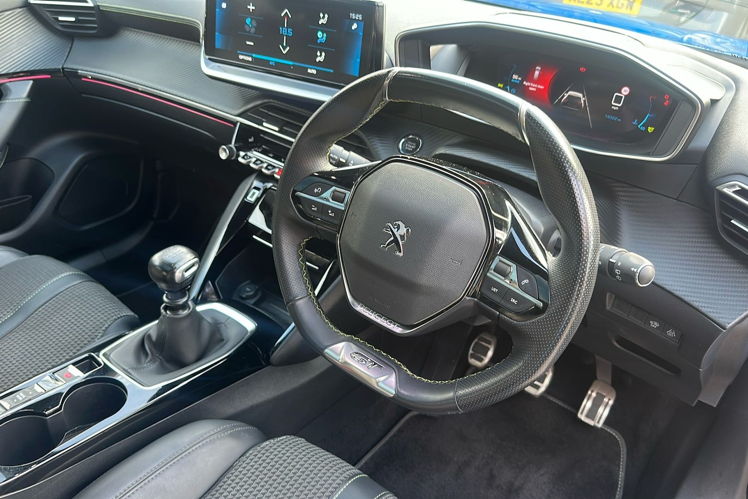 Used Peugeot 2008 2023 for sale - 76077009: Photo 33