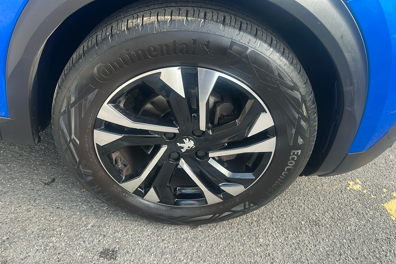Used Peugeot 2008 2023 for sale - 76077009: Photo 9