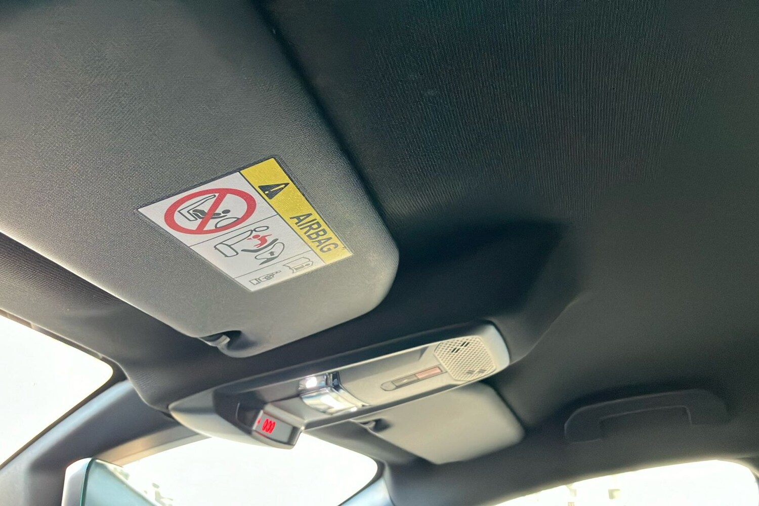 Used Peugeot 208 2022 for sale - 77351040: Photo 31