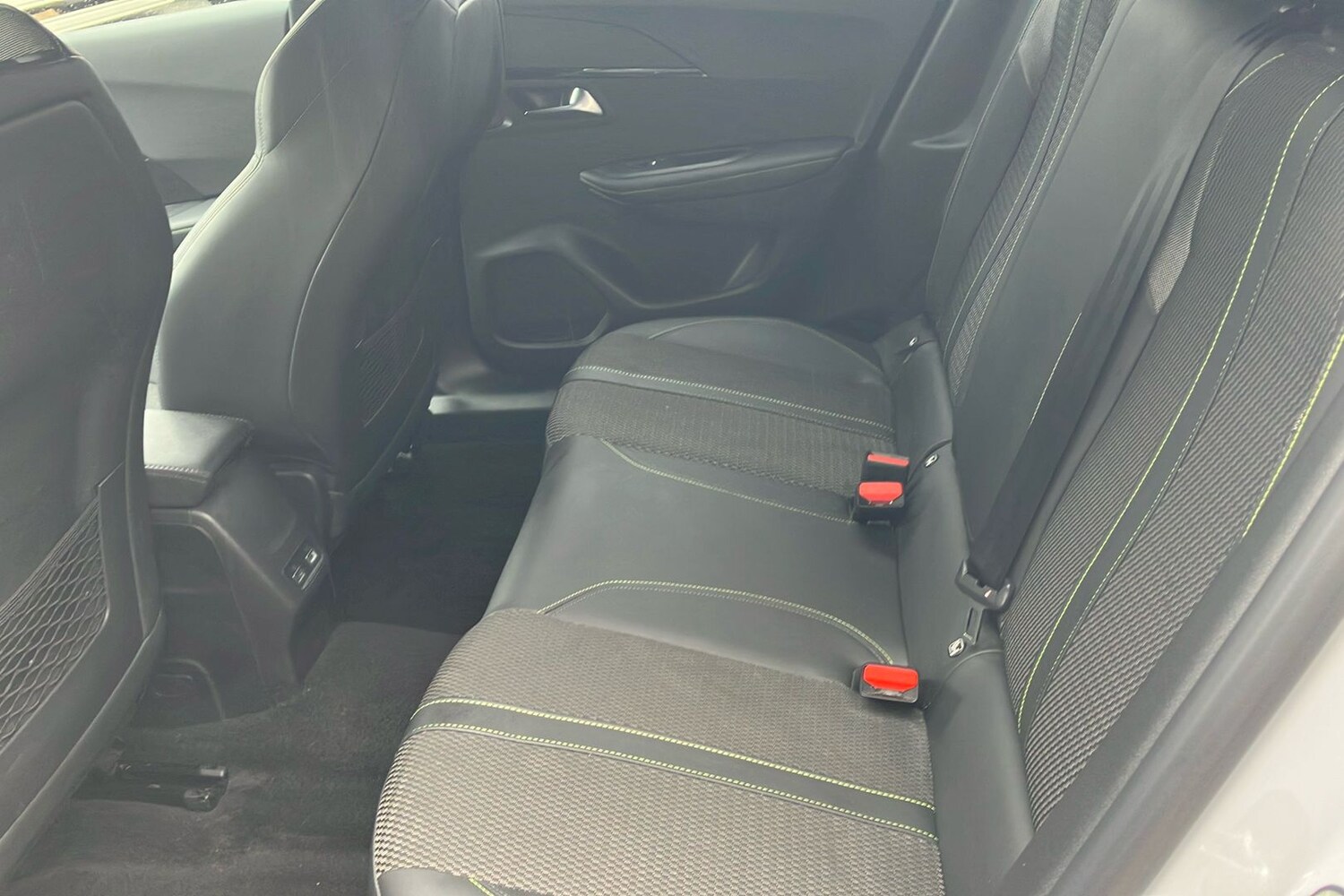 Used Peugeot 2008 2024 for sale - 76057432: Photo 5