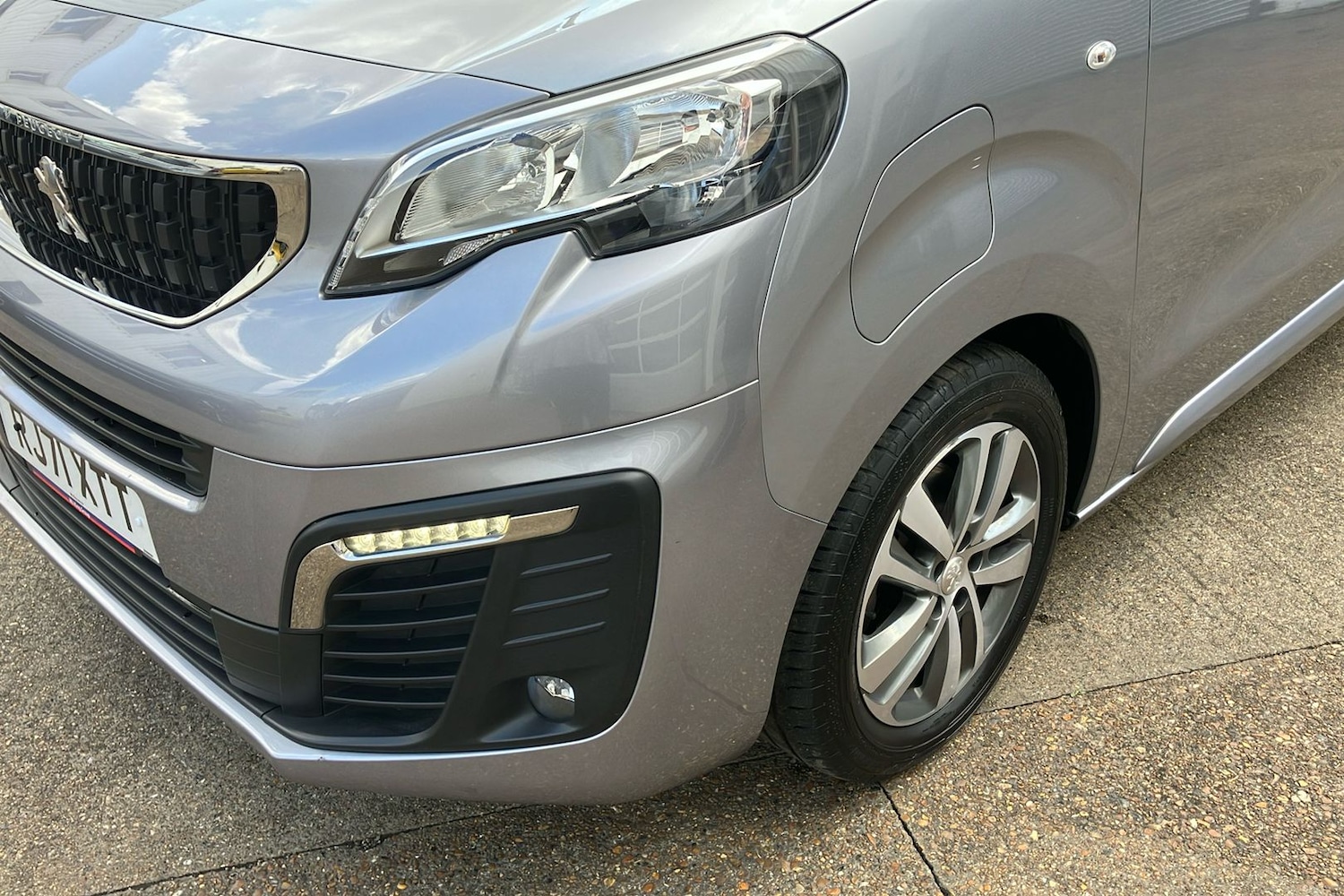Vehicle 29
