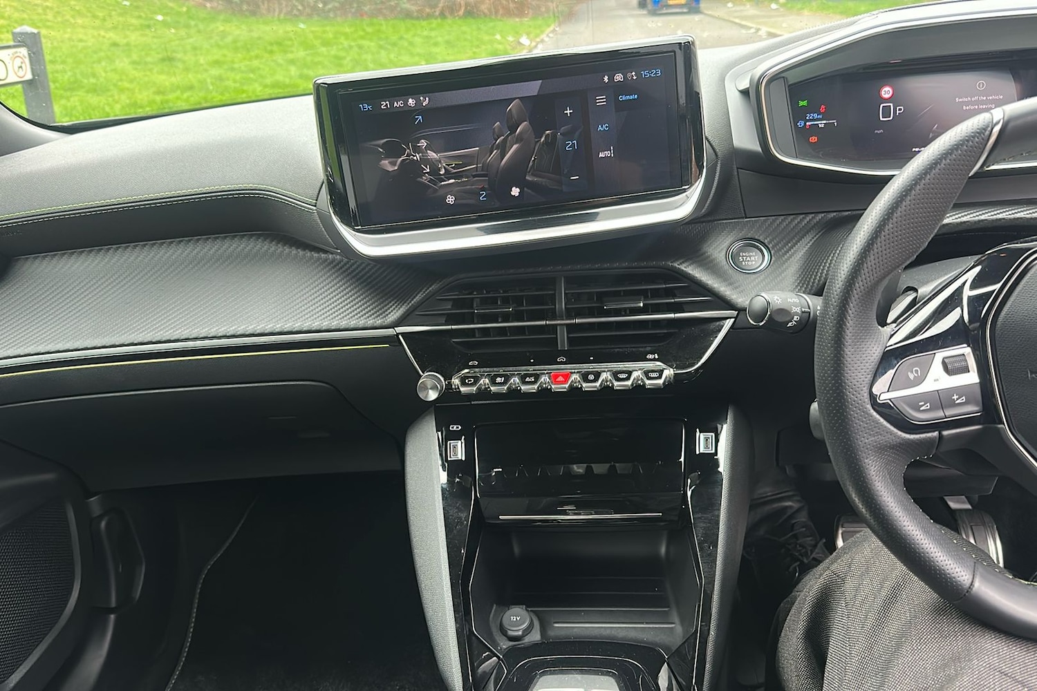 Used Peugeot 2008 2024 for sale - 77643580: Photo 32