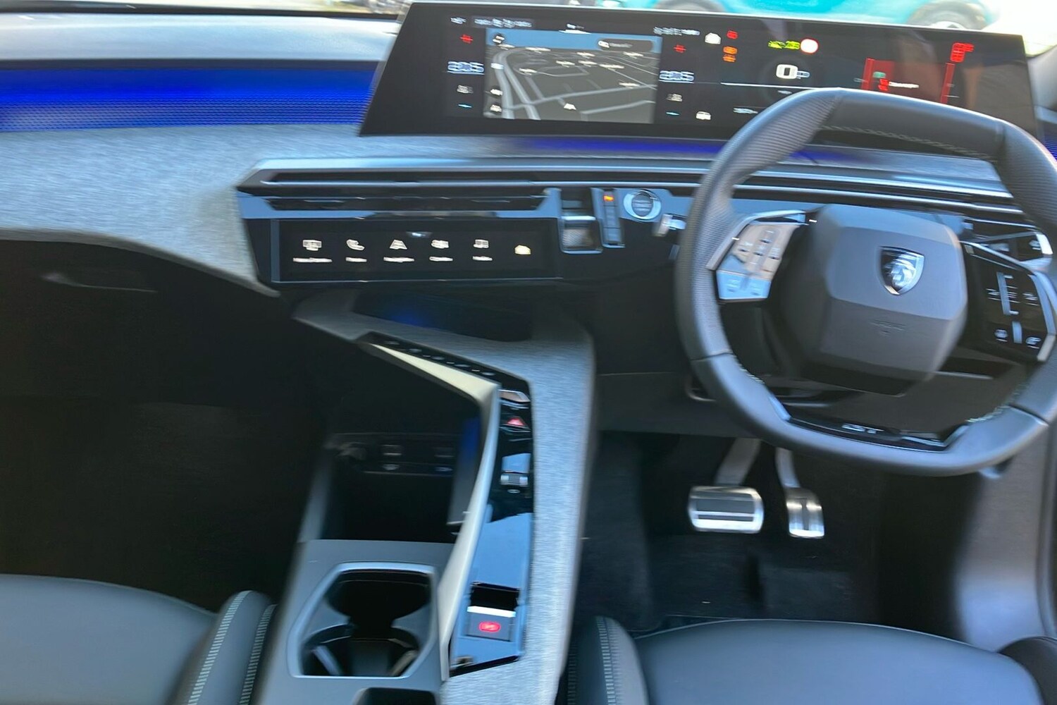 Used Peugeot 3008 2025 for sale - 77902229: Photo 32