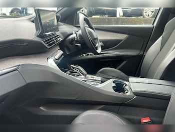 Used Peugeot 3008 2021 for sale - 77494559: Photo
