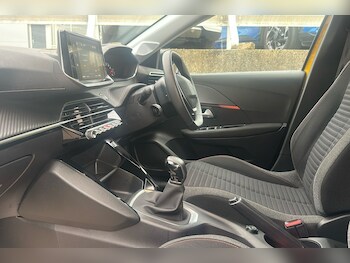 Used Peugeot 208 2023 for sale - 76402970: Photo