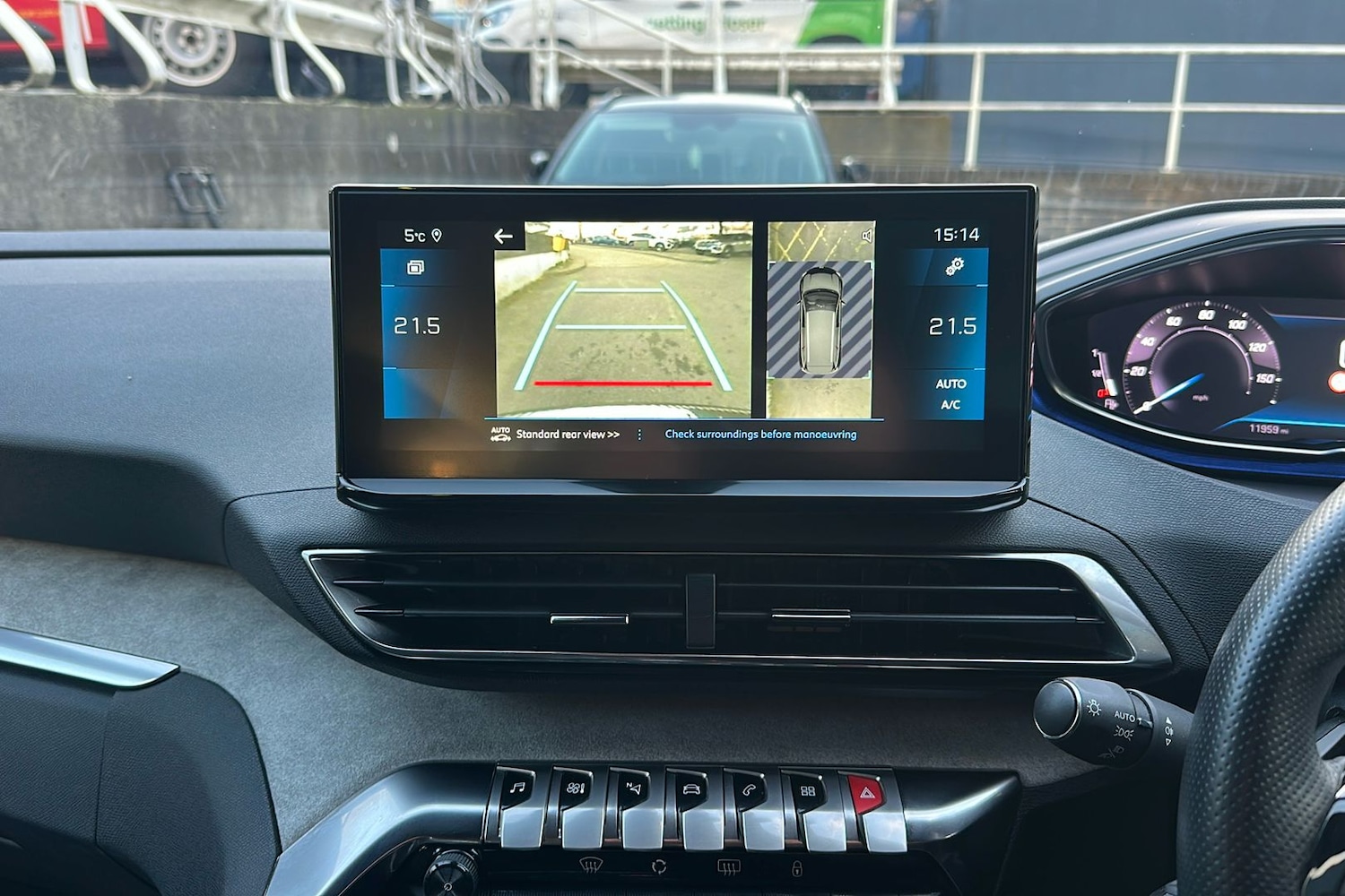 Used Peugeot 5008 2023 for sale - 77069728: Photo 14