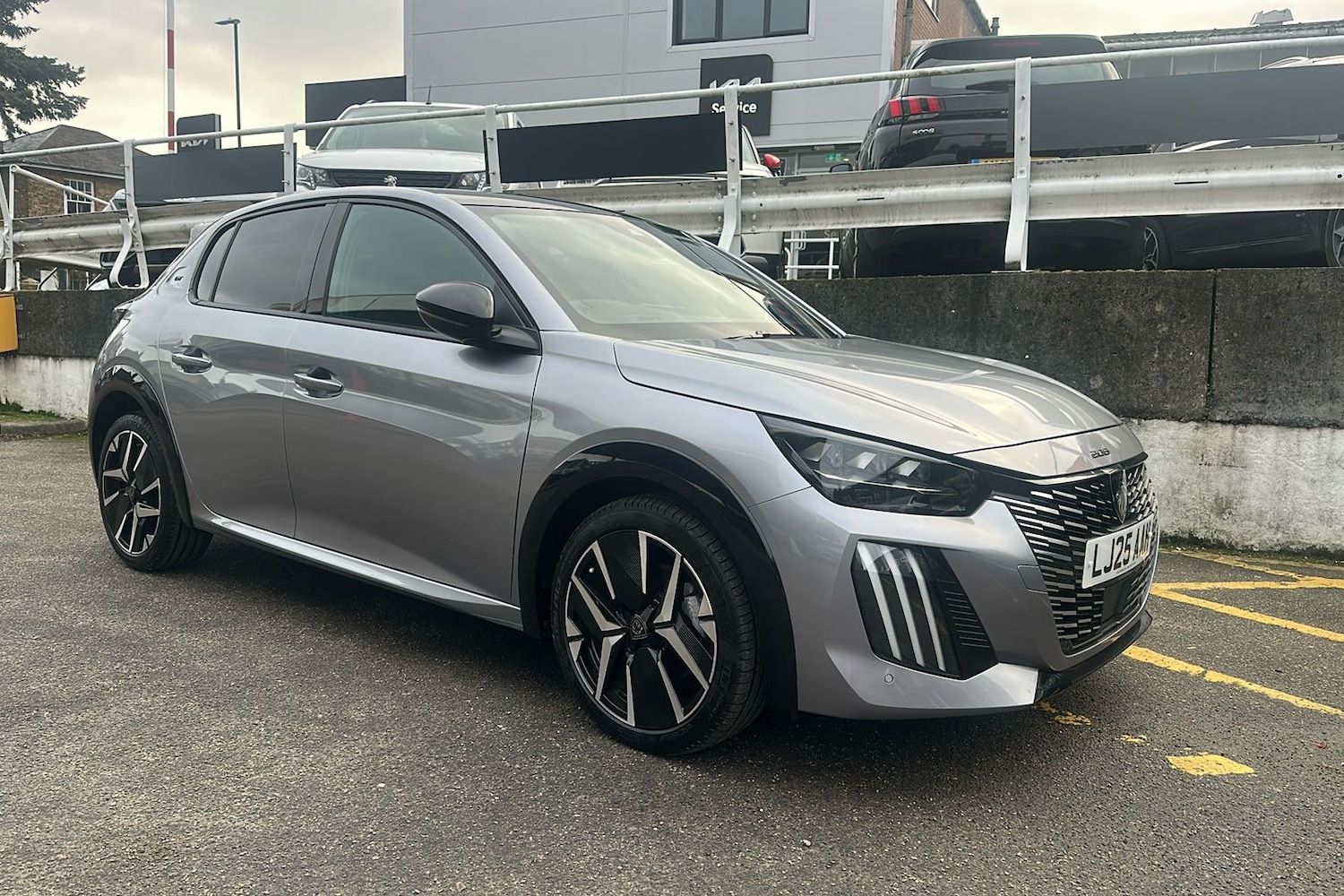 Used Peugeot 208 2025 for sale - 76919638: Photo 1