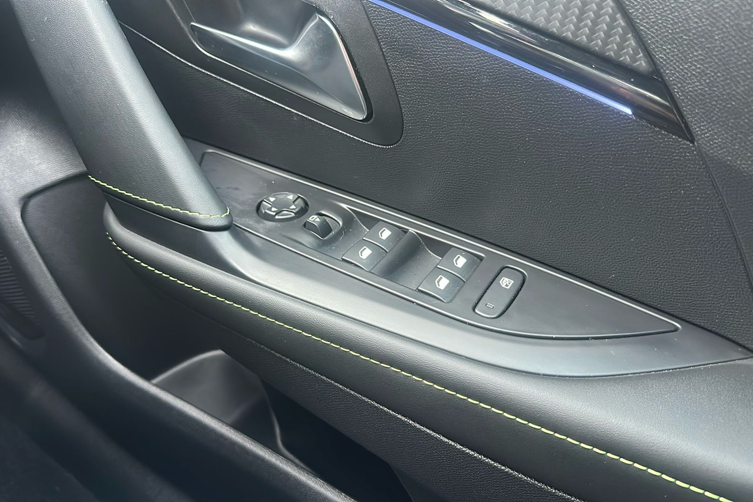 Used Peugeot 208 2025 for sale - 76919638: Photo 53