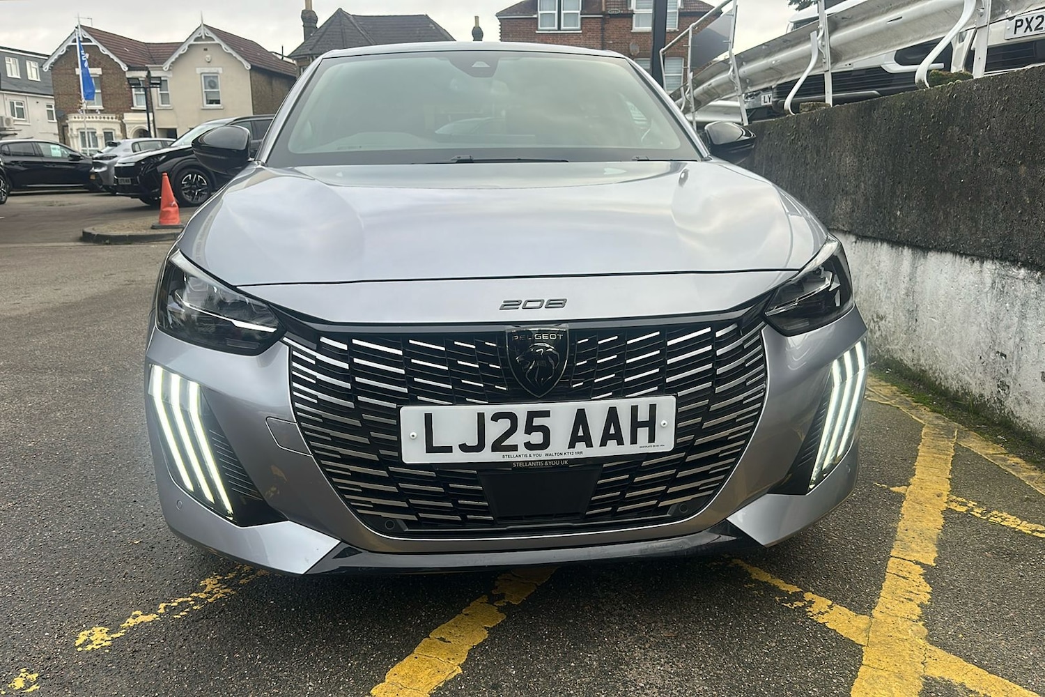 Used Peugeot 208 2025 for sale - 76919638: Photo 8