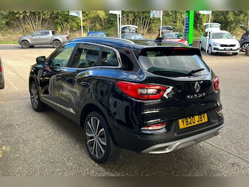 Used Renault Kadjar 2020 for sale - 76547519: Photo