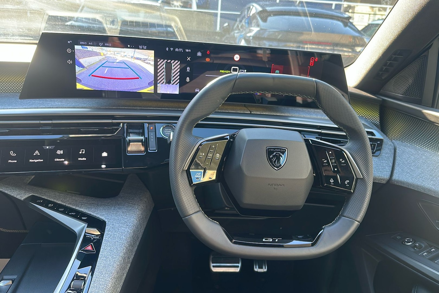 Used Peugeot E-5008 2025 for sale - 76650901: Photo 13